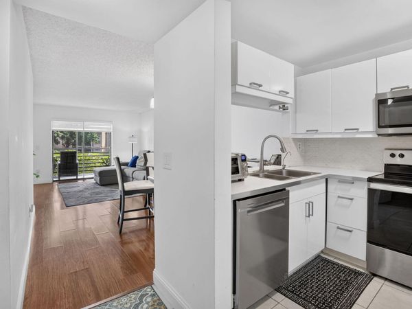 2793 NW 104th Avenue, Unit 203, Sunrise, FL 33322