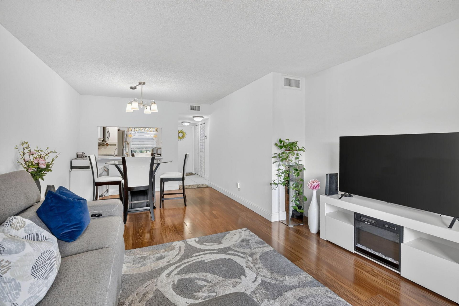 2793 NW 104th Avenue, Unit 203, Sunrise, FL 33322 Photo