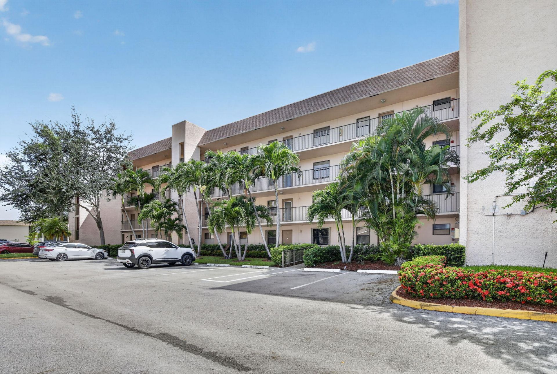 2793 NW 104th Avenue, Unit 203, Sunrise, FL 33322 Photo