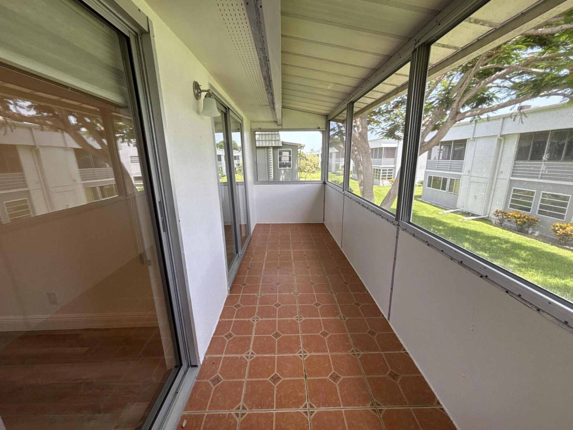 652 Flanders N, Delray Beach, FL 33484 Photo