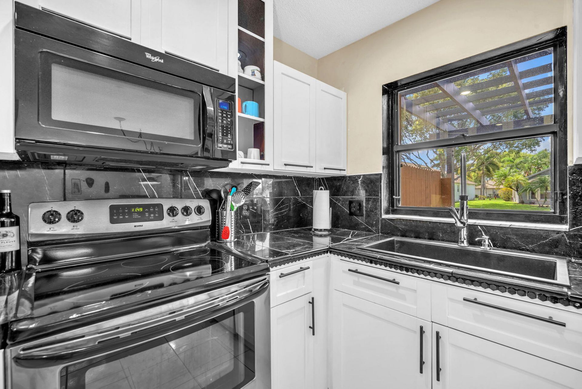 1109 Landings Boulevard, Greenacres, FL 33413 Photo