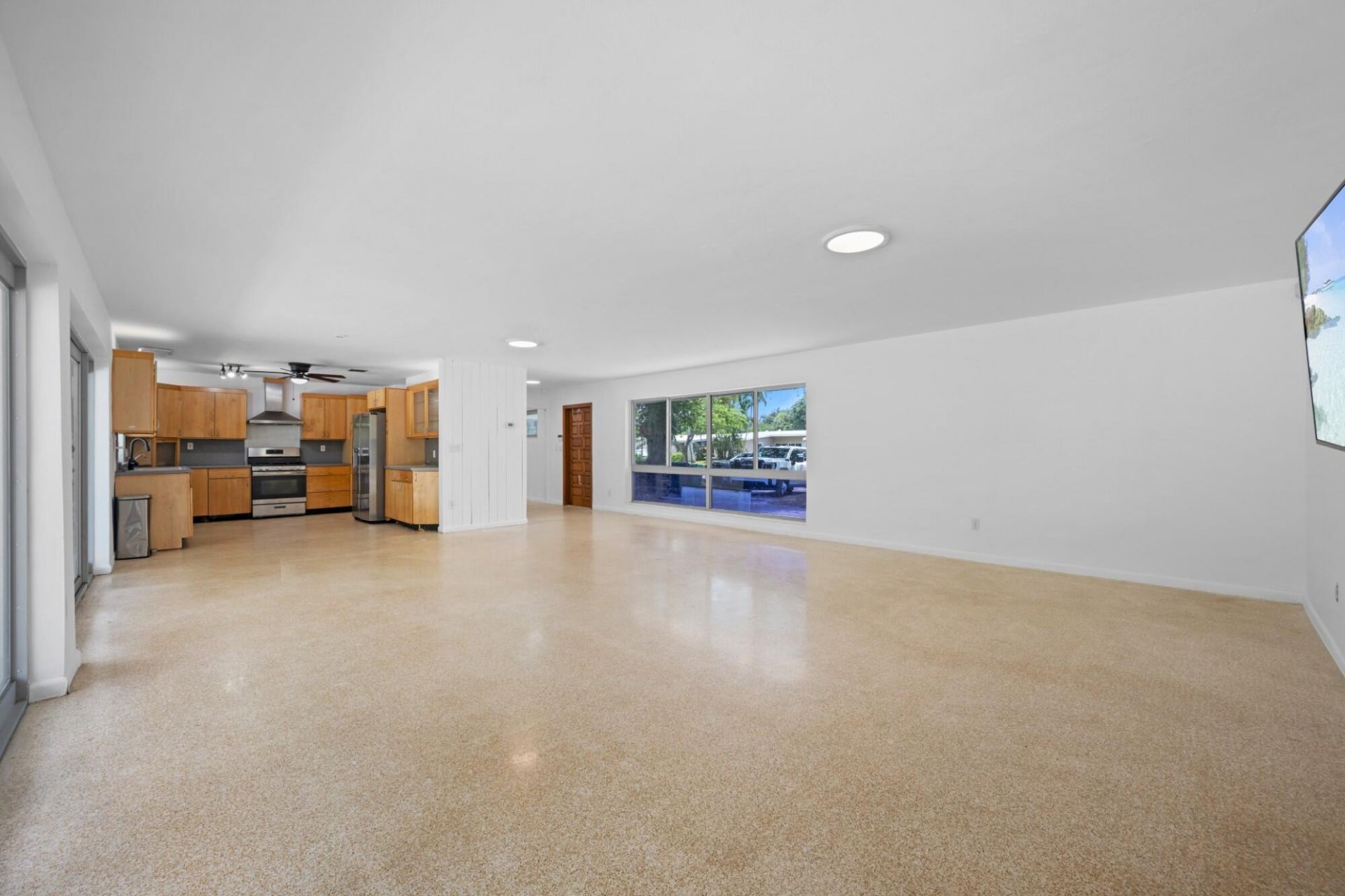 19711 NE 21st Court, Miami, FL 33179 Photo