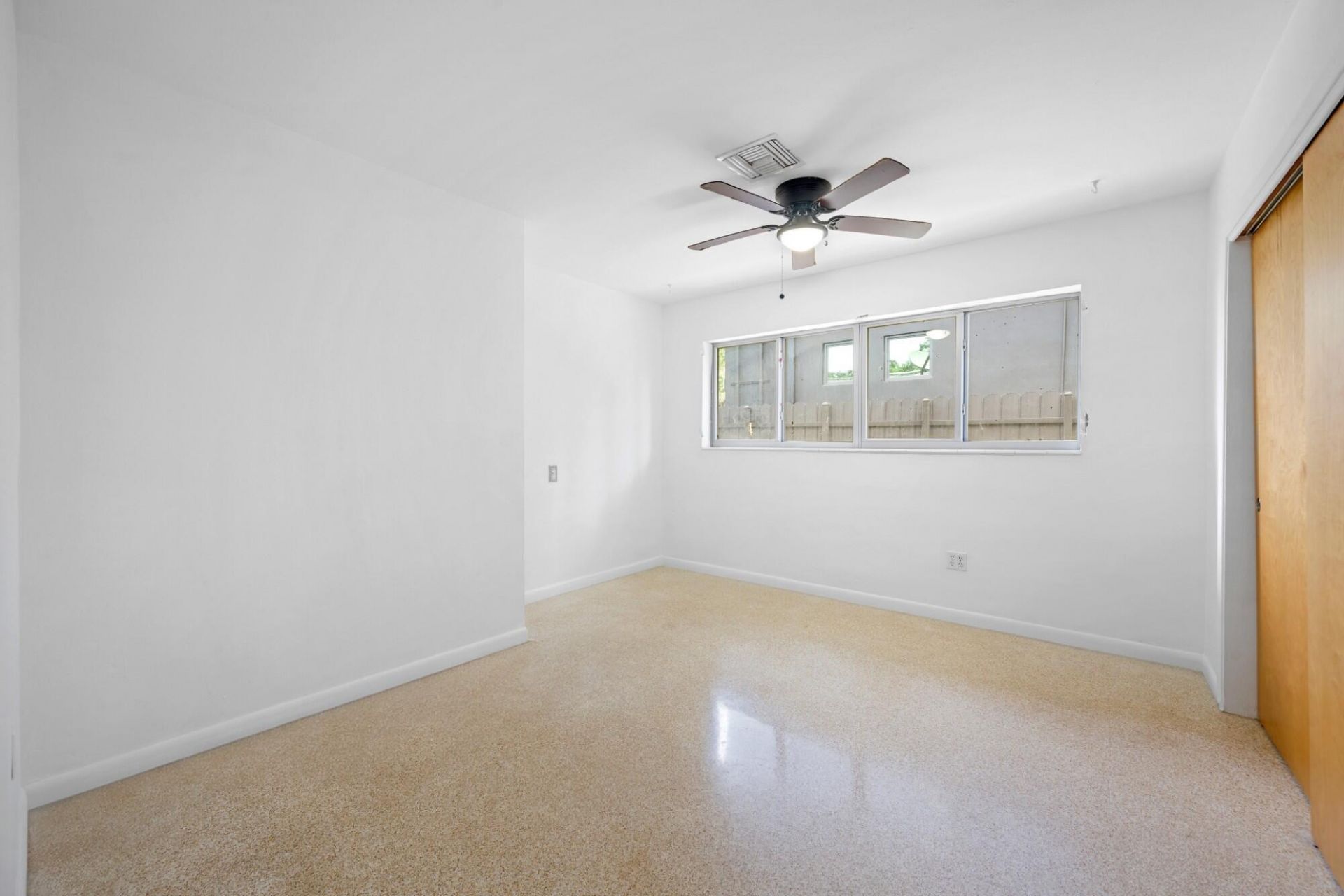 19711 NE 21st Court, Miami, FL 33179 Photo