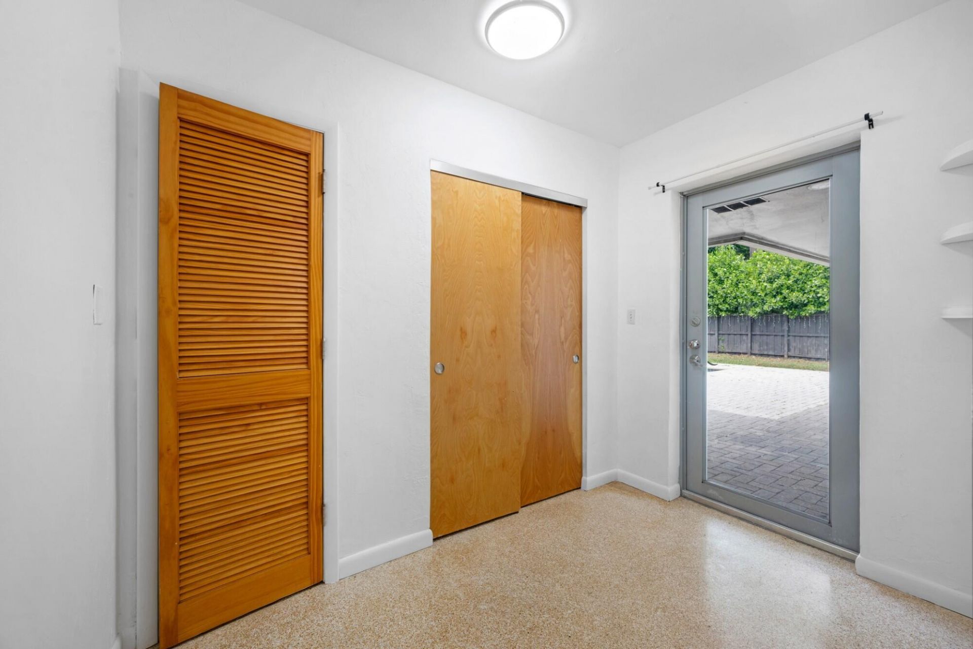 19711 NE 21st Court, Miami, FL 33179 Photo
