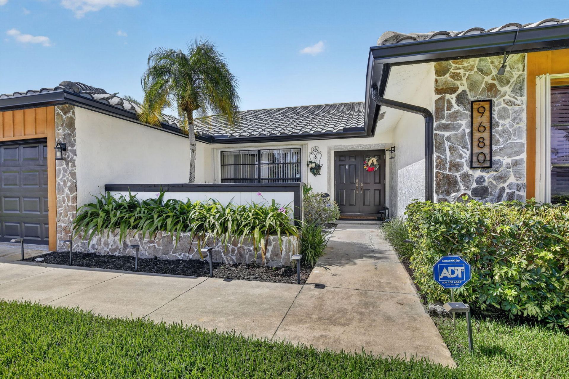 9680 NW 10th Court, Plantation, FL 33322 Photo