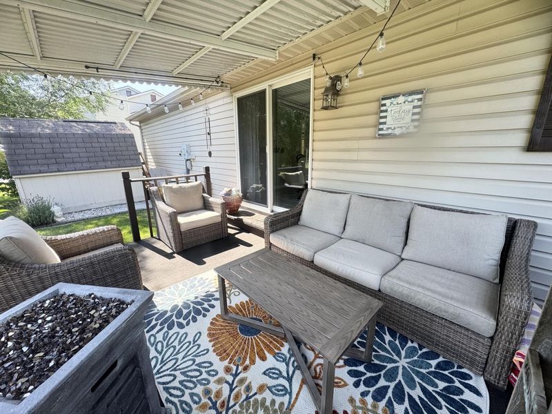 1112 Yorkshire Court, Celina, OH 45822 Photo 2