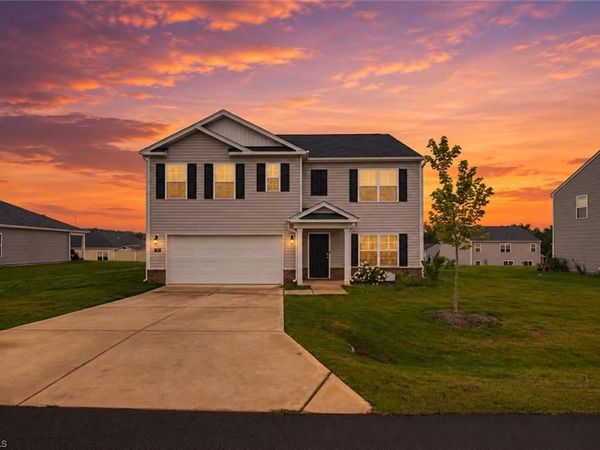 167 Birch Tree Way , Mayodan, NC 27027