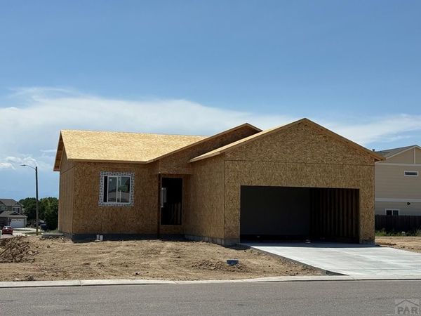 5215 Whistler Dr, Pueblo, CO 81008