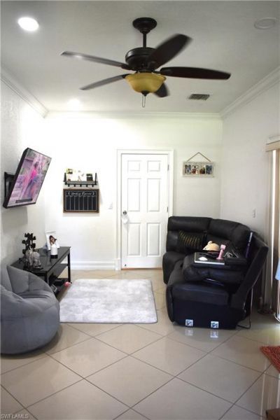 3670 8th Ave Se, Naples, FL 34117 Photo