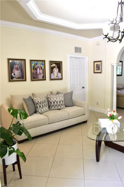 3670 8th Ave Se, Naples, FL 34117 Photo