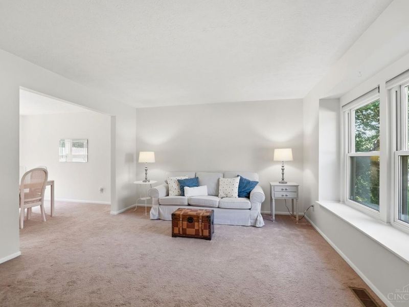 8730 Apple Blossom Lane, West Chester, OH 45069 Photo 15