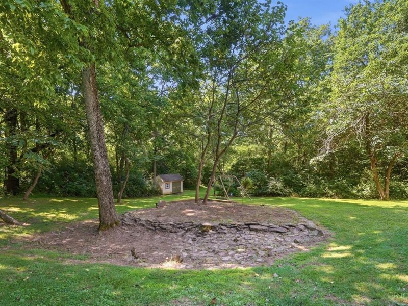 8730 Apple Blossom Lane, West Chester, OH 45069 Photo 33