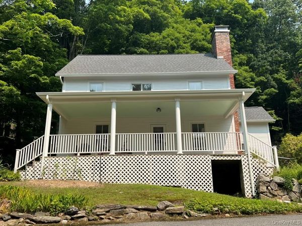 635 Long Pond Road , Mahopac, NY 10541