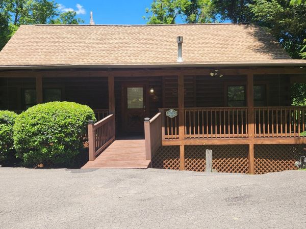 713 Golden Eagle Way , Unit 223, Pigeon Forge, TN 37863