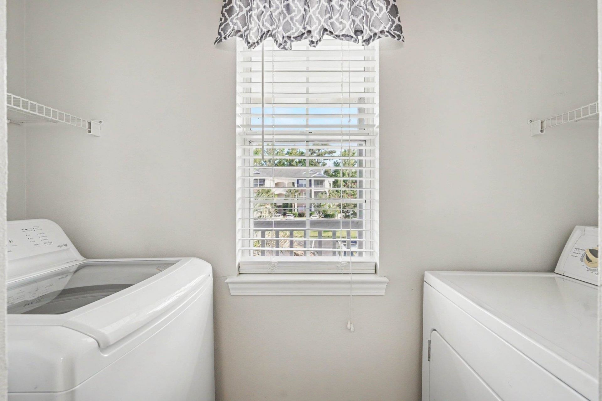 1250 River Oaks Dr.  Photo 19