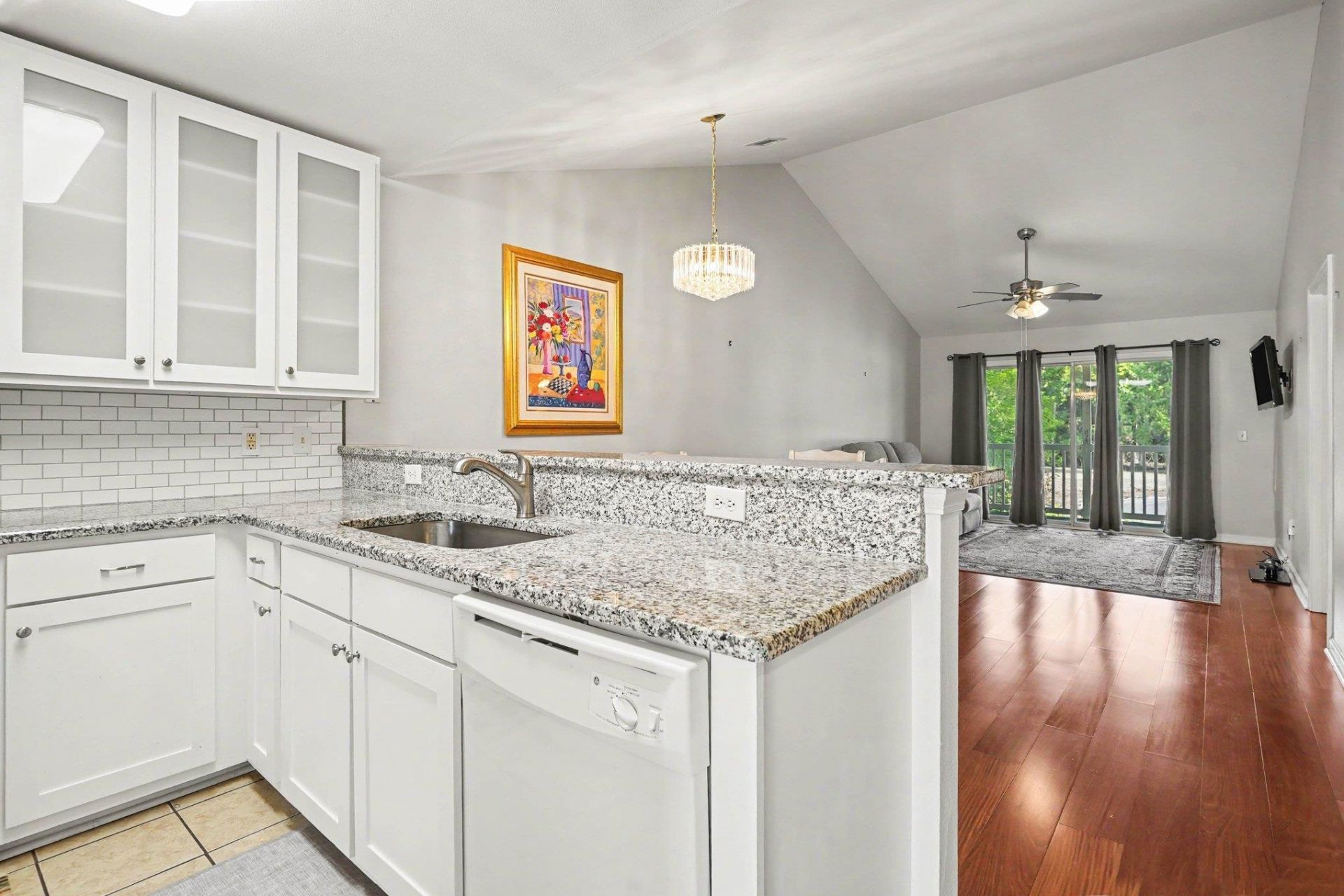 1250 River Oaks Dr.  Photo 9