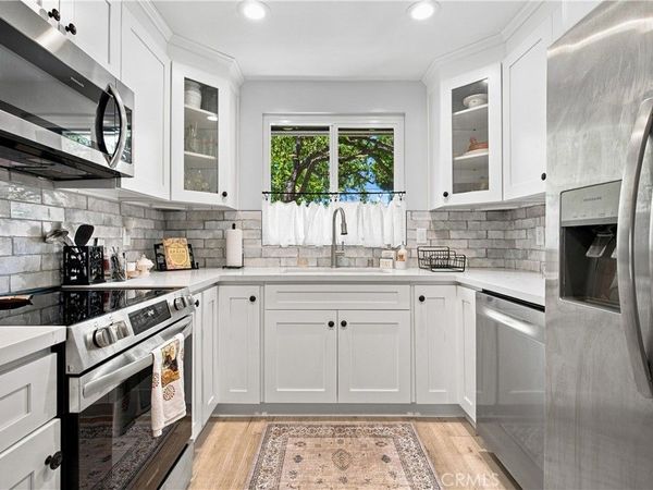 25697 Pine Creek, Wilmington, CA 90744