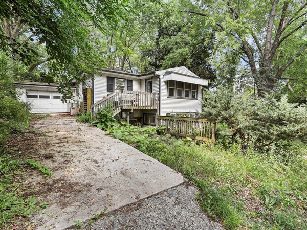 1327 E Road Nine, Edgerton, WI 53534