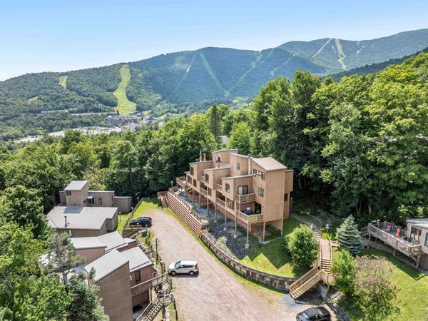 50 Hobbit Hill, Unit 66, Warren, VT 05674