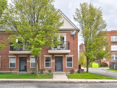 291 E Palmer Street, Detroit, MI 48202