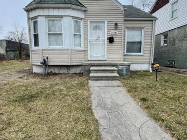 16191 Strathmoor Street, Detroit, Mi 48235