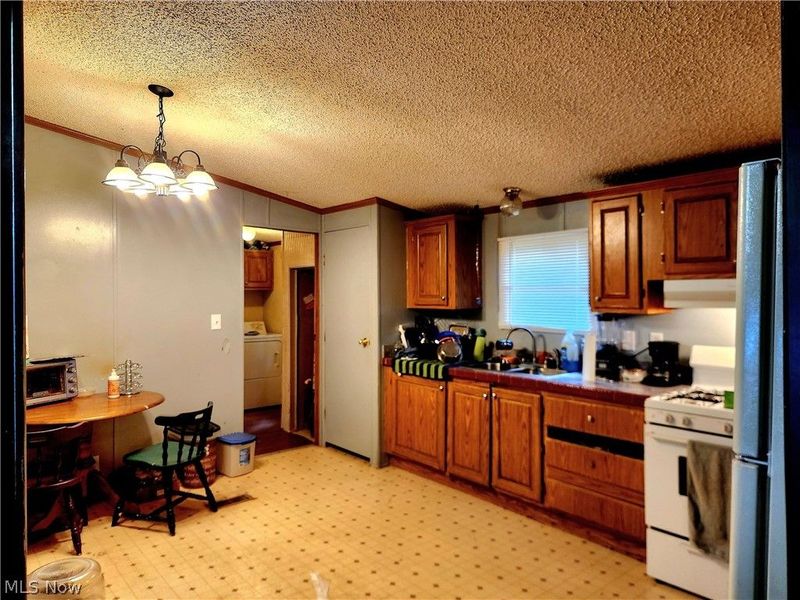 6615 Cleveland Rd, Unit C1, Ravenna, OH 44266 Photo 4
