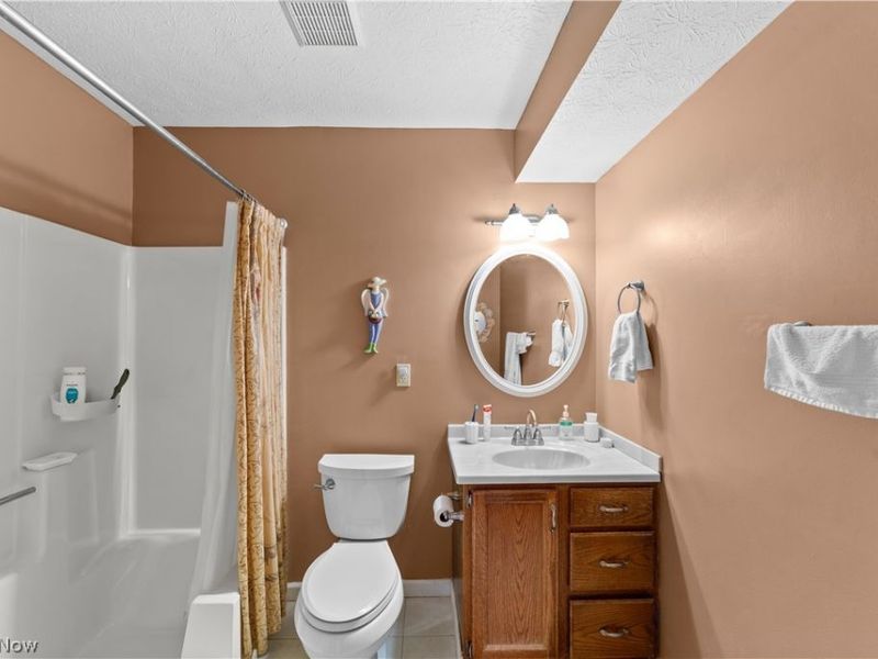 176 Newport Drive, Painesville, OH 44077 Photo 24