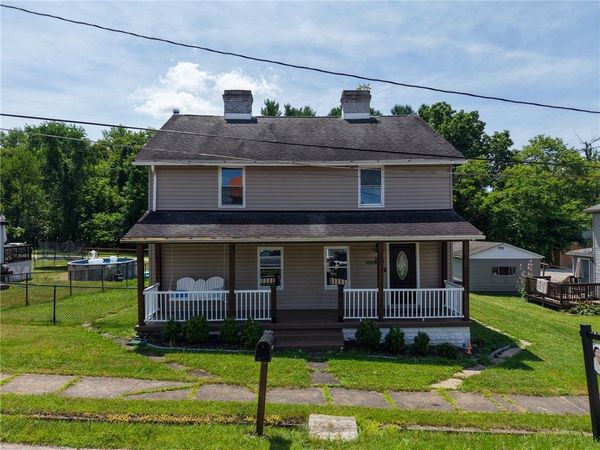 106 Frogtown Rd, Mc Clellandtown, PA 15458