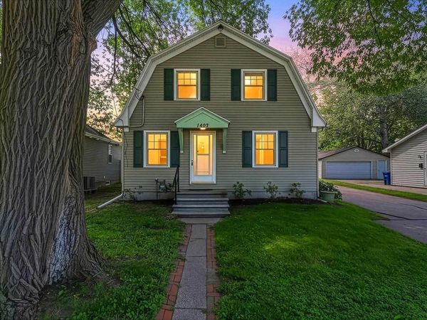 1492 ELIZA STREET, Green Bay, WI 54301