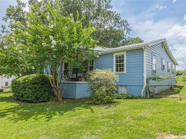 780 North Avenue , Hapeville, GA 30354