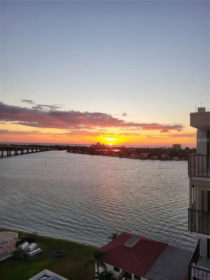 6265 Sun Boulevard , Unit 1204, Saint Petersburg, FL 33715 Photo