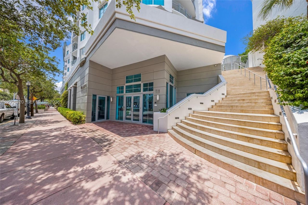 110 Washington Ave , Unit 2505, Miami Beach, FL 33139 Photo