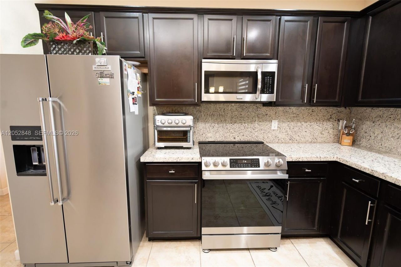 132 NE 26th Ave, Homestead, FL 33033 Photo