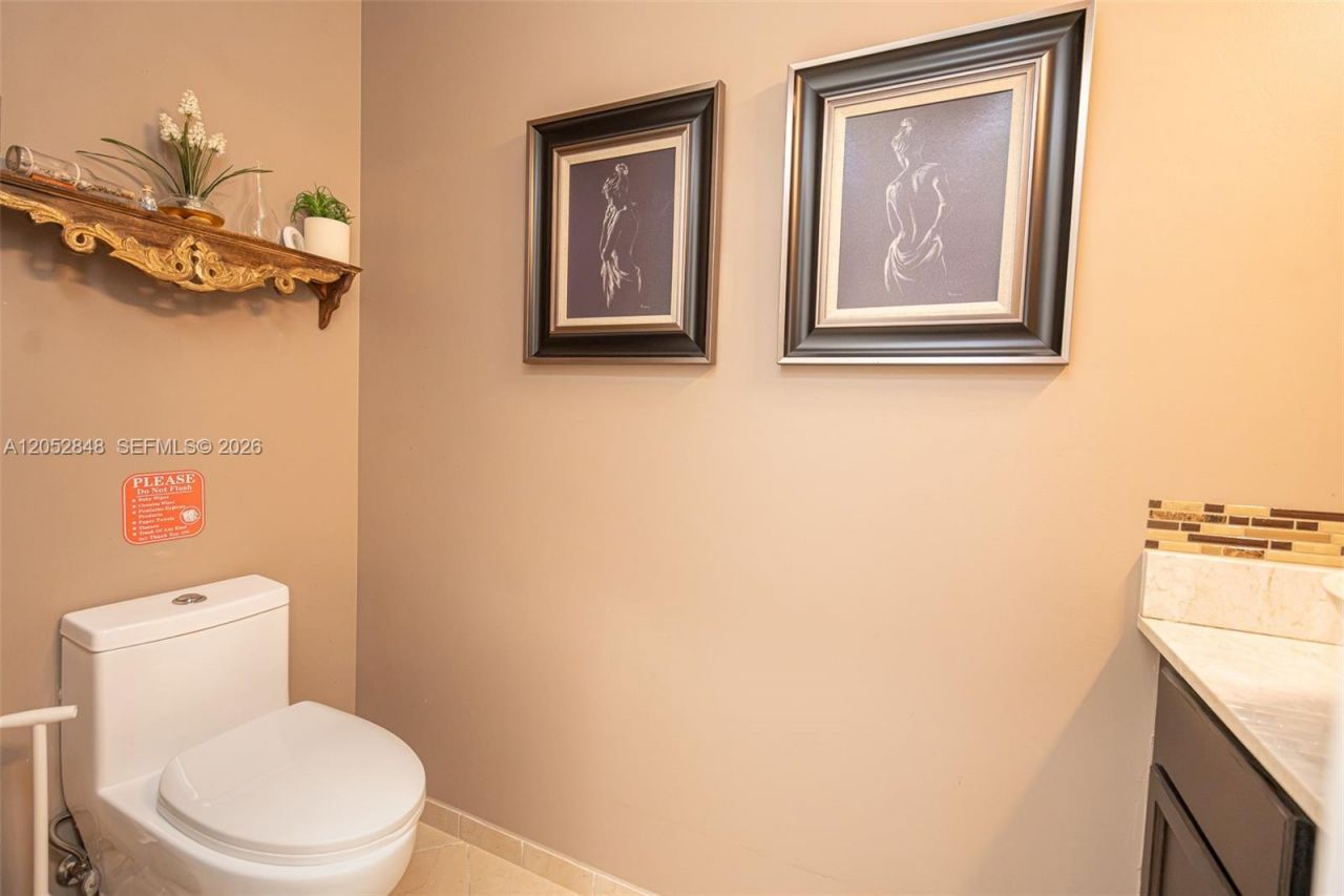 132 NE 26th Ave, Homestead, FL 33033 Photo