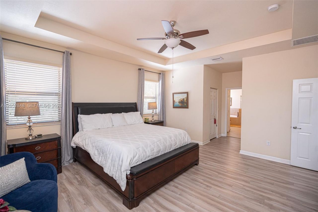 132 NE 26th Ave, Homestead, FL 33033 Photo