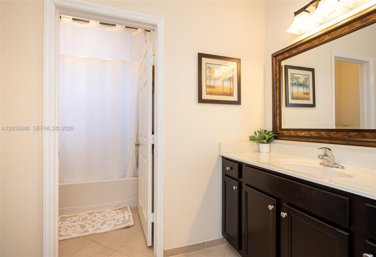 132 NE 26th Ave, Homestead, FL 33033 Photo