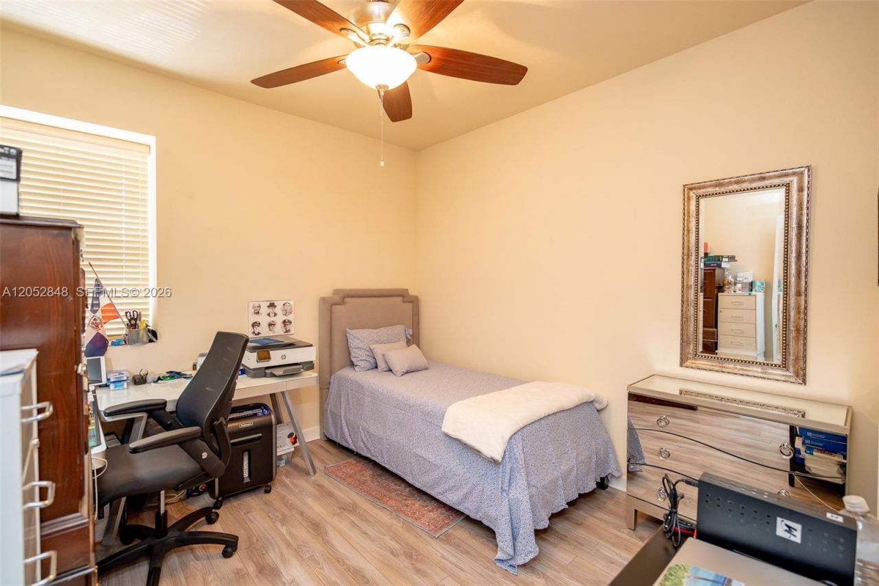 132 NE 26th Ave, Homestead, FL 33033 Photo