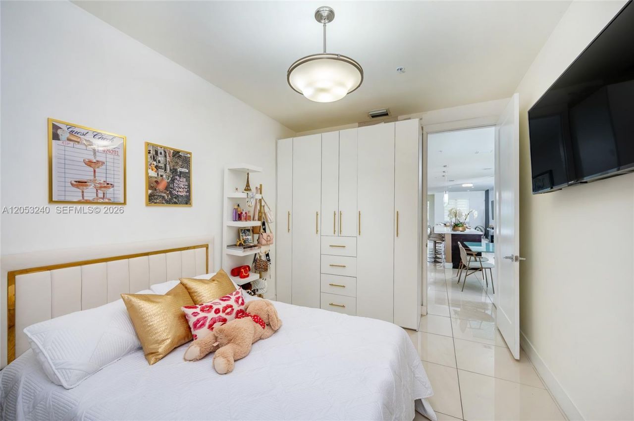 10265 NW 63rd Ter , Unit 204, Doral, FL 33178 Photo