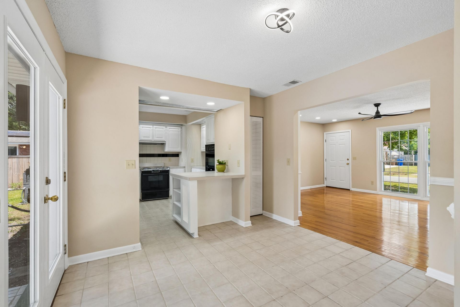 1754 Pittsford Circle Photo 11