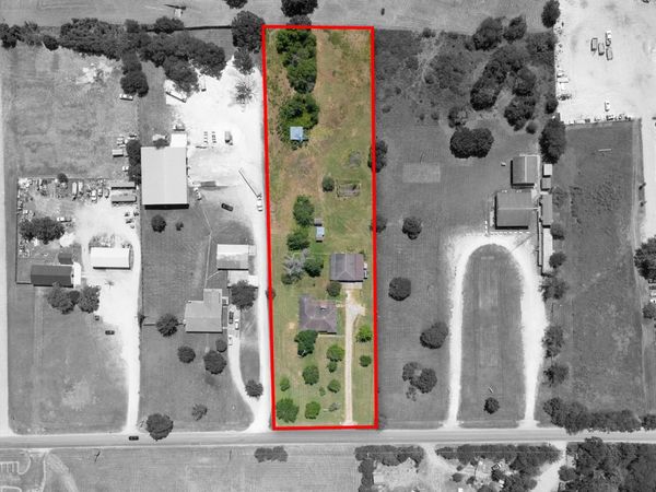 12409 Lowden LN, Manchaca, TX 78652