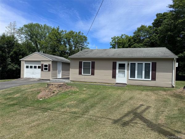 1 Center Road , High Falls, NY 12440