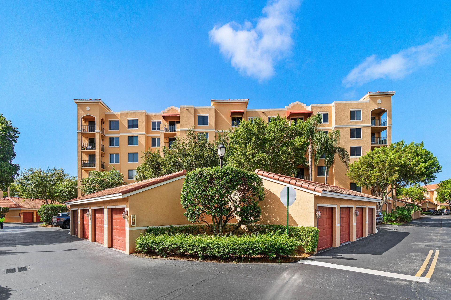 1000 Scotia Drive, Unit 102, Hypoluxo, FL 33462 Photo