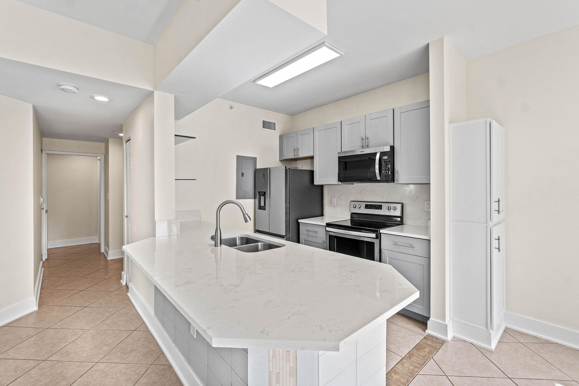 1000 Scotia Drive, Unit 102, Hypoluxo, FL 33462 Photo