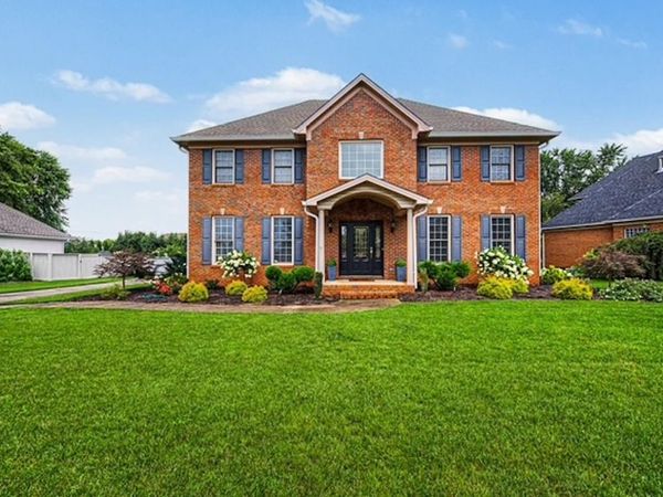 925 Wrenwood Drive , Bowling Green, KY 42103