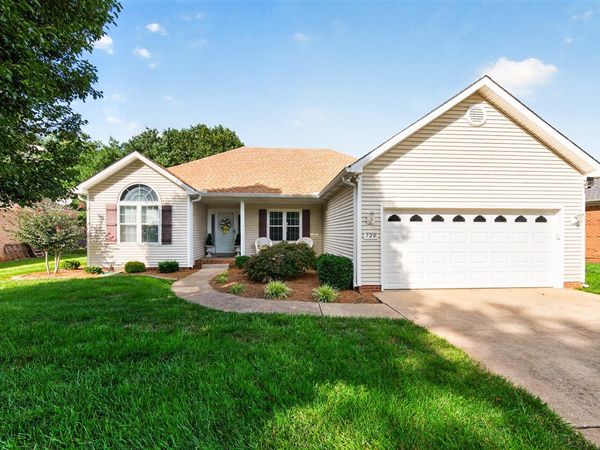 720 Wintercress Lane , Bowling Green, KY 42104