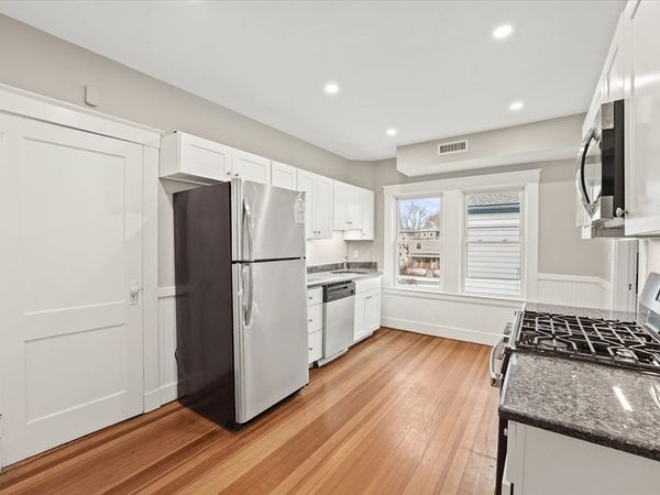 60 Winslow Ave, Unit 2, Norwood, MA 02062