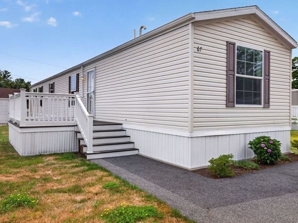 67 Debby Lane, Raynham, MA 02767