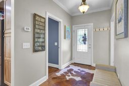 135 Gilleys Court photo 4