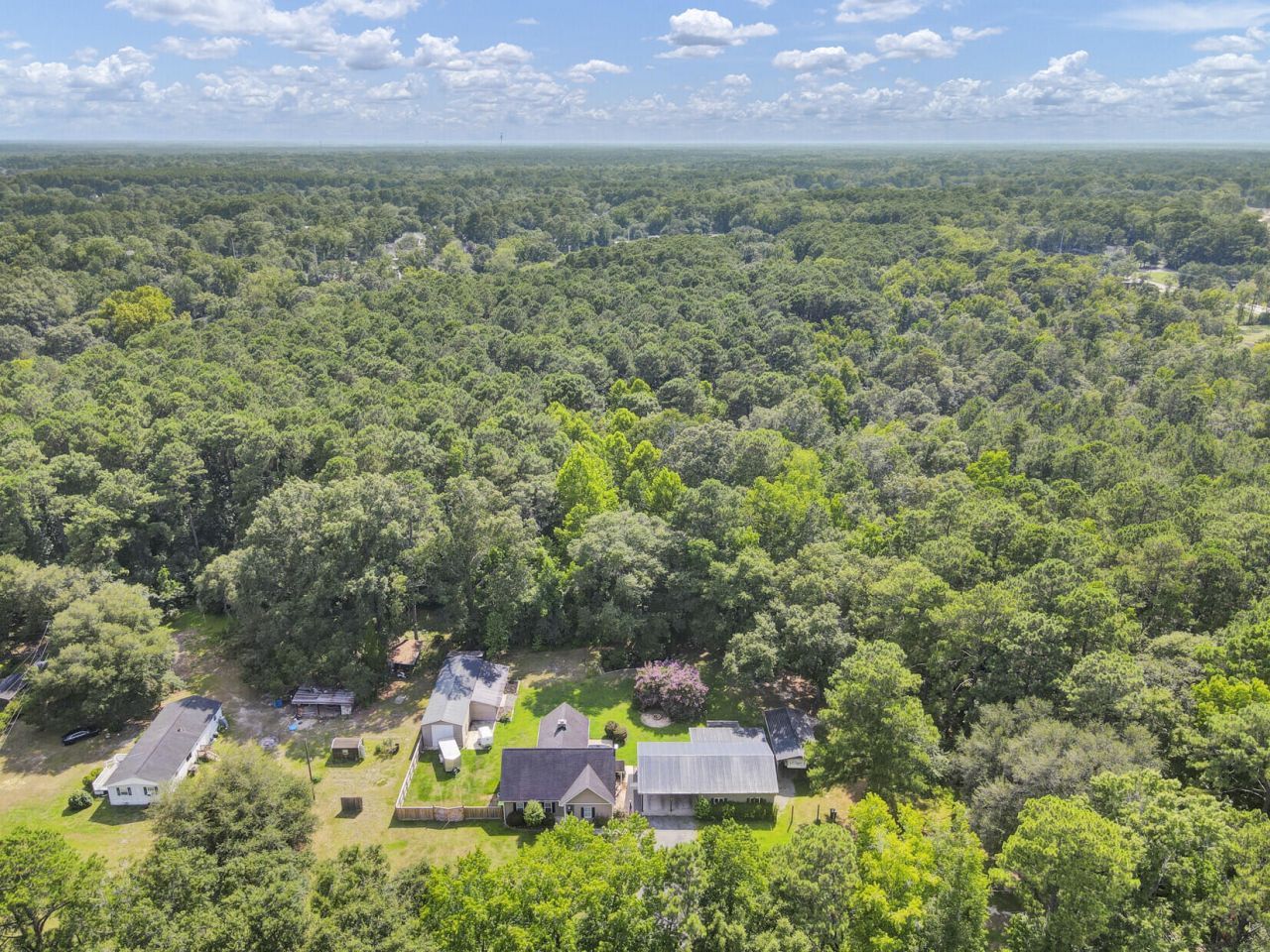 135 Gilleys Court Photo 41