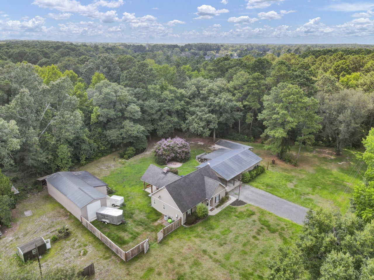 135 Gilleys Court Photo 49